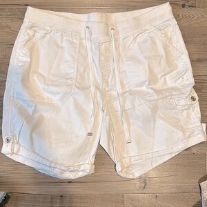 Women’s white draw string shorts